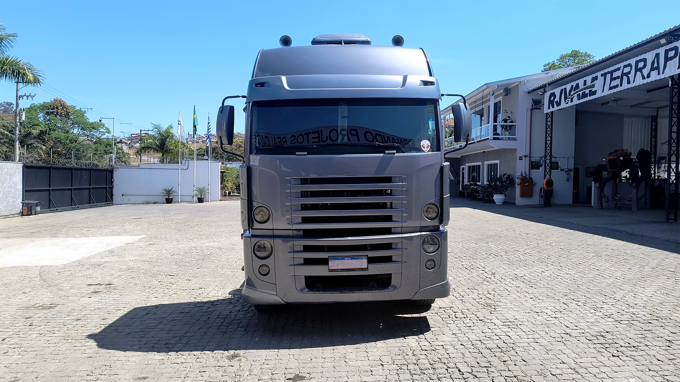 Cavalo Volkswagen 25-370 E Constellation 6x2