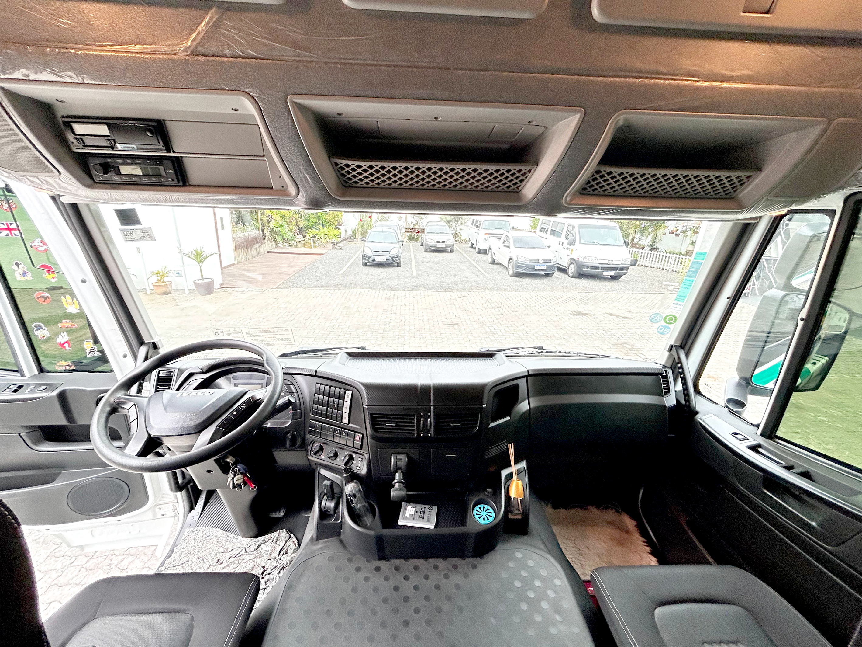 Cavalo Iveco STRALIS 600-S44T 6x2